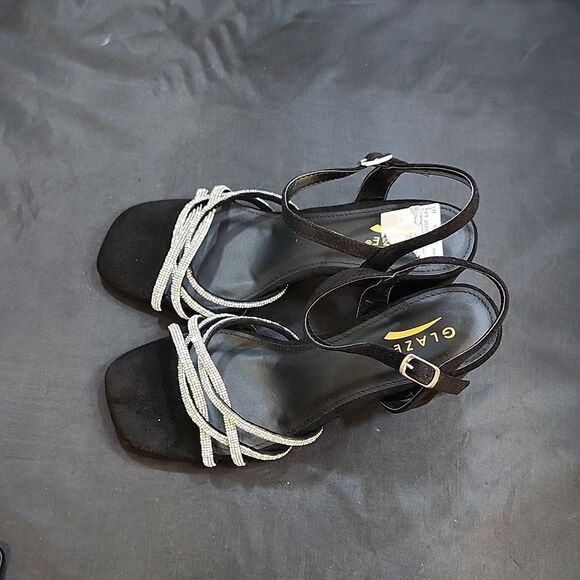 BRAND NEW GLAZE WOMEN’S BLOCK-HEEL RHINESTONES CRISS-CROSS STRAP SANDAL - Picture 7 of 16